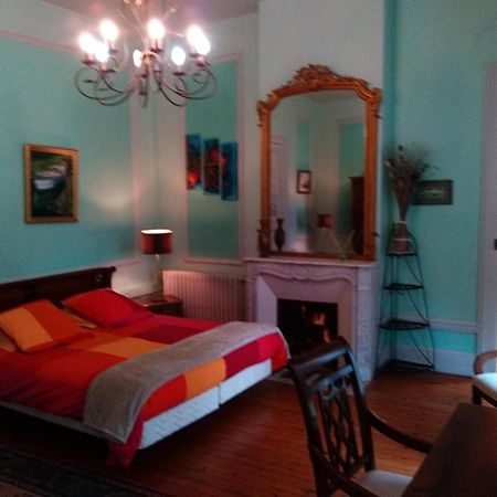 Chateau Des Saveurs Saint-Sauveur-dʼÉmalleville 外观 照片