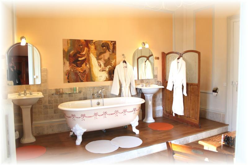 Chateau Des Saveurs Saint-Sauveur-dʼÉmalleville 客房 照片